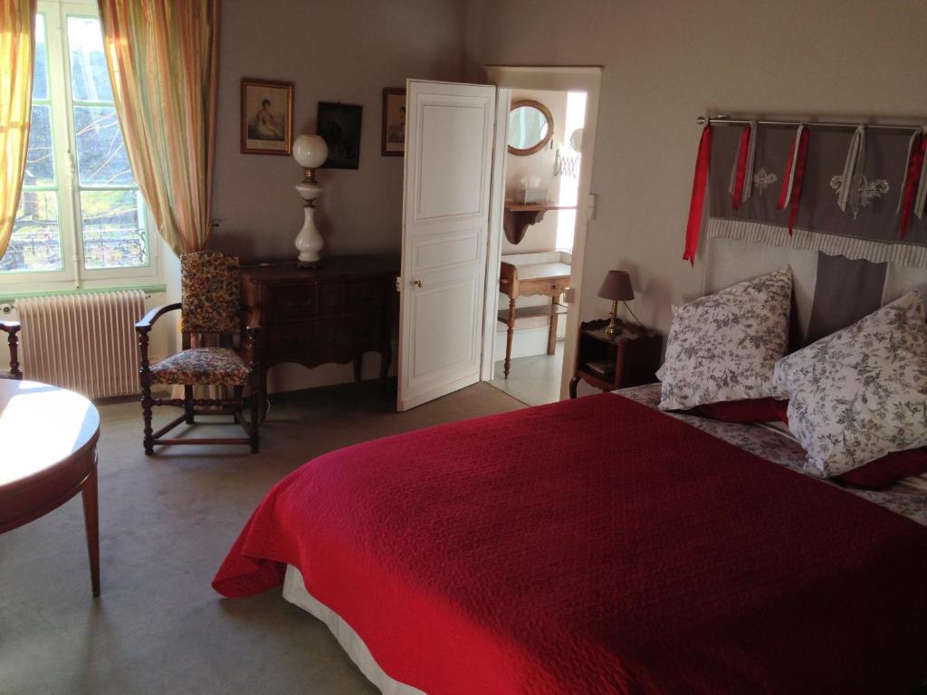 Domaine De Vilotte Bed and Breakfast Ardenais Habitación foto
